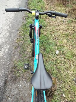 GT Stomper Ace 26 - 8