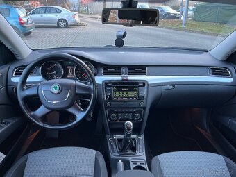 Škoda Superb, 1.8TSI, 2011, Ambition, serv. kniha - 8