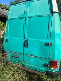 Prodám J5 peugot Citroen - 8