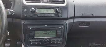 ŠKODA -ROOMSTER 1.9 TDi Panorama - 8