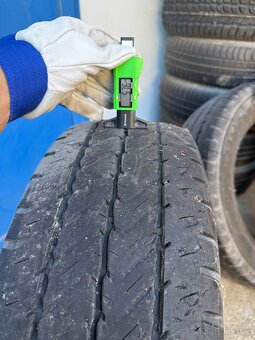 4x letni zátěžové Dunlop econodrive 215/60R17C 109/107T - 8