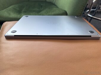 Prodám MacBook Pro 16" (M1 Max, 32 GB RAM, 1 TB SSD) A2485 - 8