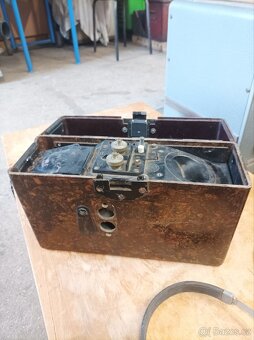 Německý vojenský polní telefon - 8