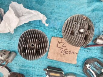 Cz 125b,t,zad.blatnik,Jawa pérák, pulbuben - 8