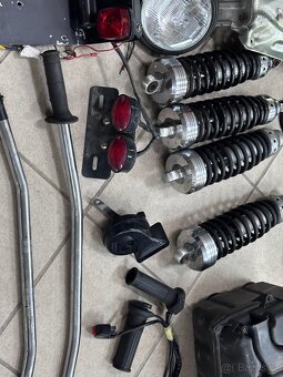 Yamaha Vmax 1200 a různé - 8