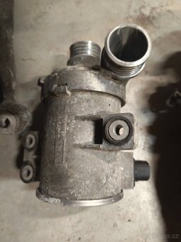 BMW 320 I turbo, alternátor, elektroinstalace - 8