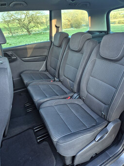 Seat Alhambra 2.0 TDi, 4x4,Xenony, tažné zařízení, panorama - 8