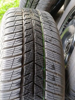 Prodám sadu 4 disků + zimní gumy - 8