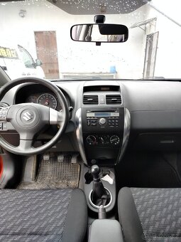Suzuki sx4 - 8