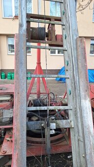 stavební výtah 32m - 8