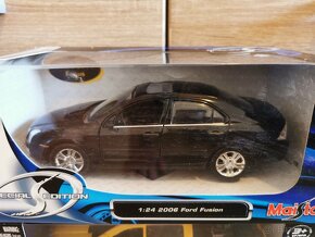 Modely Maisto 1:24 - 8