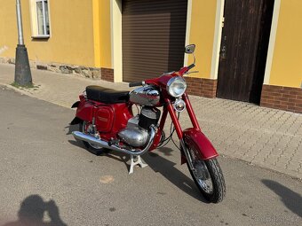 Jawa 250/559 panelka po renovaci - 8