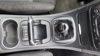 Ford S-Max m.2014 jen 180.000km - 8