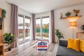 Prodej luxusního apartmánu 3+KK se saunou, terasou a zahrado - 8