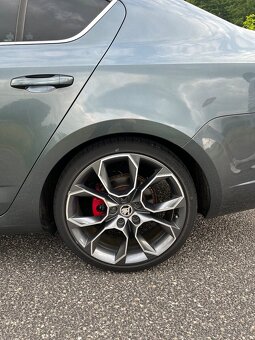 Škoda octavia 3 rs 2015 ( 135 kw ) - 8