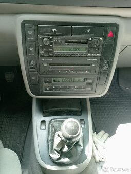 Volkswagen Sharan 1.9 TDi - 8