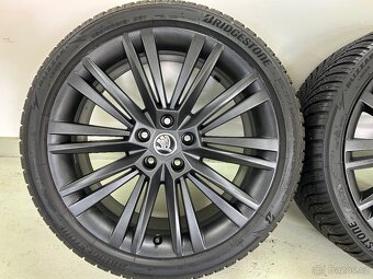 zimní originál sada Škoda Superb III Canopus 19" 5x112 - 8