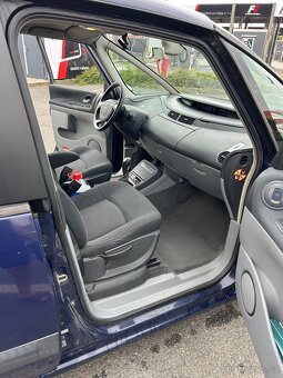 Renault Espace IV 2,0T - 8