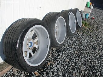 ALU kola 5X112 AUDI 8X19 ET26 pneu 235/45/19 - 8