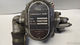 Použité Hydraulické čerpadlo PLESSEY 3F58AX - 8