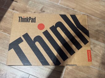 LENOVO ThinkPad E16 Gen 1 - 8