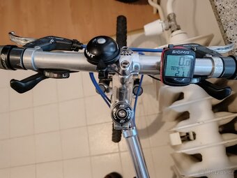 Horské kolo Giant - 8