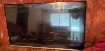 Díly z TV LG 42LB670V-ZA na ND, prasklý displej - 8
