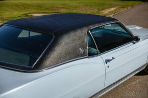 Ford Galaxie LTD - 8
