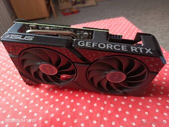 ASUS DUAL GeForce RTX 4060 Ti O8G EVO - 8