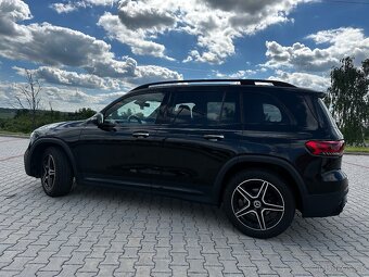 Mercedes-Benz GLB - 8