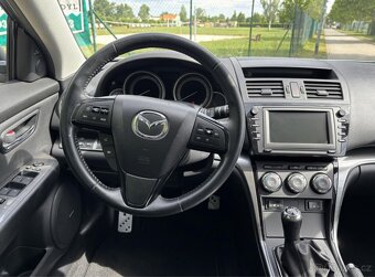 MAZDA 6 2.5 125 KW DYNAMIC FACELIFT LIFTBACK - BENZÍN - 8