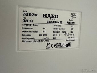 Lednice s mrazákem Aeg (221) - 8