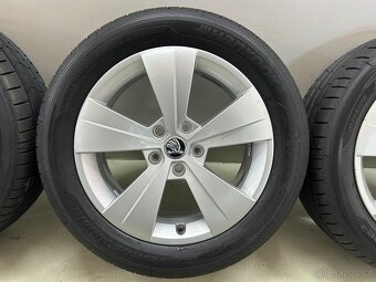letní originál sada Škoda Superb III Triton 17” - 8