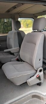 VwT4 2.5 75kw Multivan STK 11/25 7místné - 8