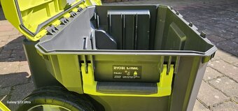 Prodám Boxy Ryobi - 8