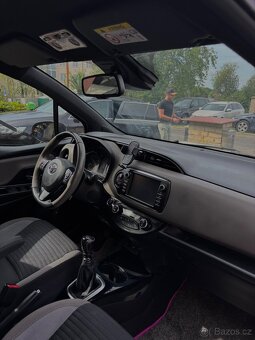 Toyota Yaris 1.5 VVTi Selection - 8