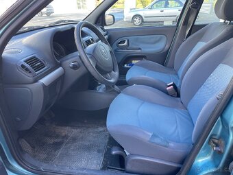 Renault Clio 1.2 16v 55kW Extreme 2005 - 8