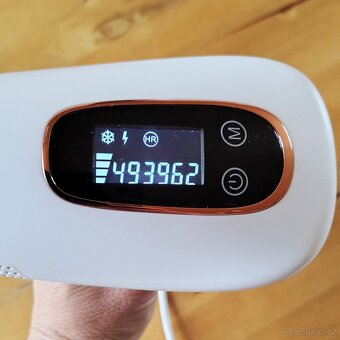 Laserový odstraňovač chloupků B - Shine - 8