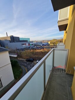 Prodej bytu 3+1 s balkonem, U Fortny, Opava - 8