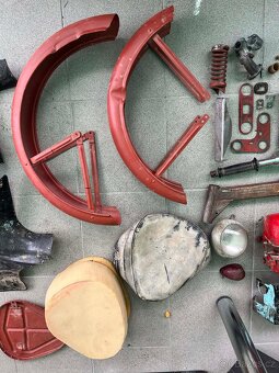 Jawa 50 550 pařez - rozebraný - 8