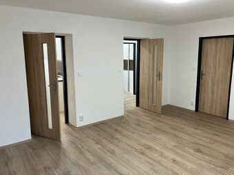 Pronájem bytu Benešov - 8