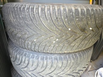 Pneu s elektrony škoda octav + zimní pneu s plechových disk, - 8