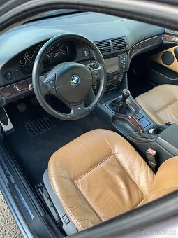 Bmw e39 528i - 8
