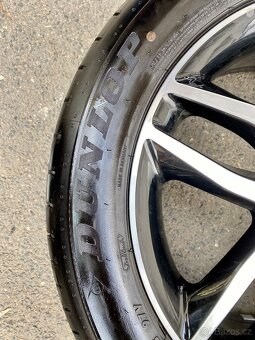 Mercedes R18 GLA GLB Novy Dunlop SP Sport Maxx - 8