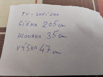 Tv skříňka - 8