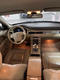 Volvo S80 D5 T44 136 kw - 8