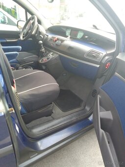 Peugeot 807 - 8