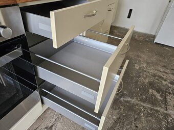 Kompletní kuchyně NOBILIA SAHARA vč. spotřebičů - 8