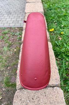 Jawa 250 350 Sport - přední blatník - 8