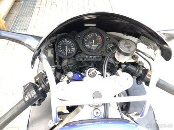 Cbr 900rr - 8